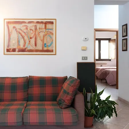 Xenia Apartment *